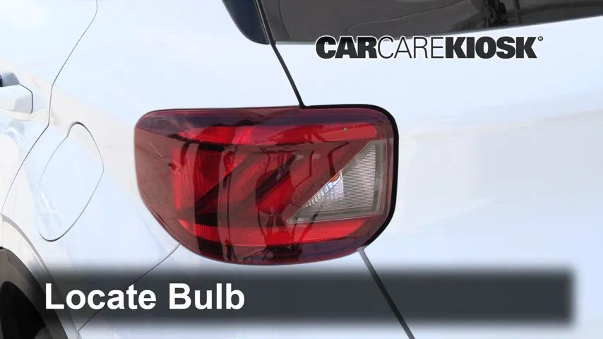 2020 Hyundai Venue SEL 1.6L 4 Cyl. Éclairage Feu clignotant arrière (remplacer l'ampoule)